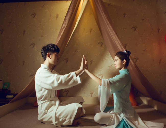 南京栖霞区水疗与创造力：当大脑在漂浮中重启